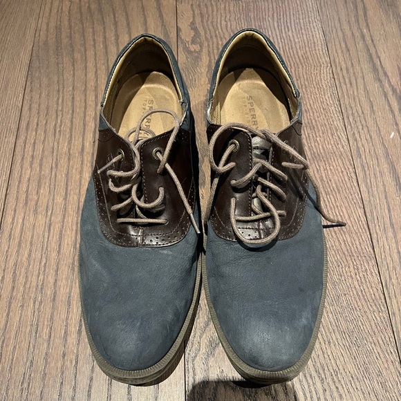 Men’s Sperry shoes - size 9.5 - Picture 2 of 3